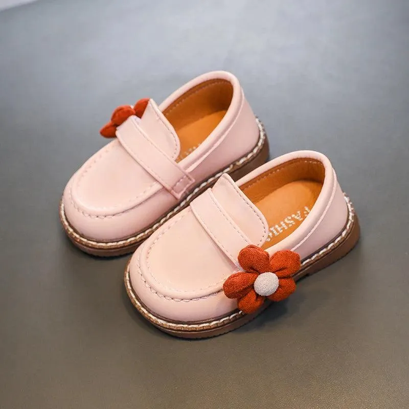 Comfortable Soft Leather Toddler Girl Casual Shoes with Flower - TF329