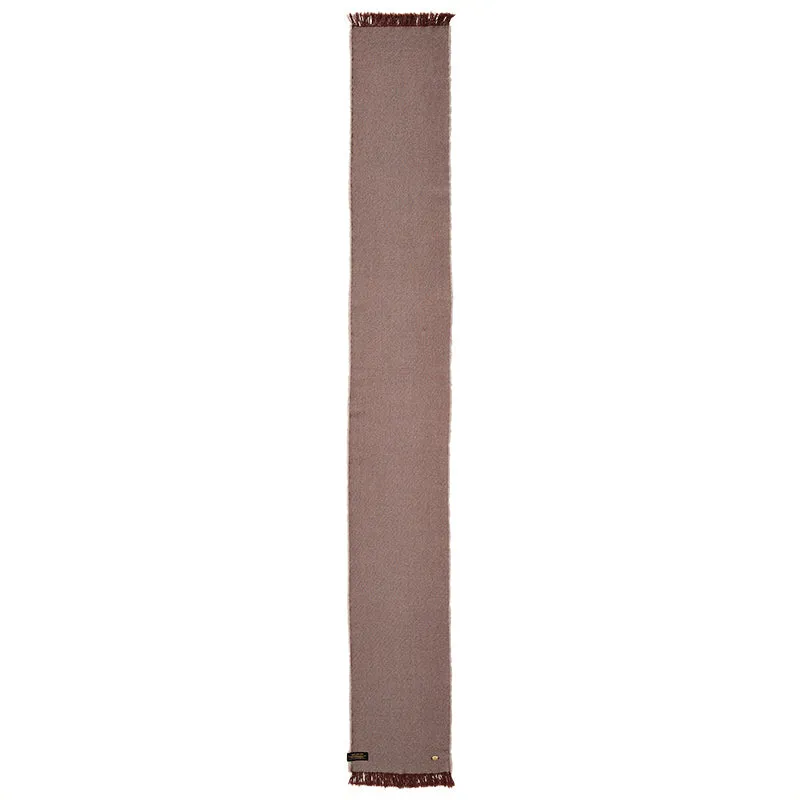 Gabriel Scarf, Brown