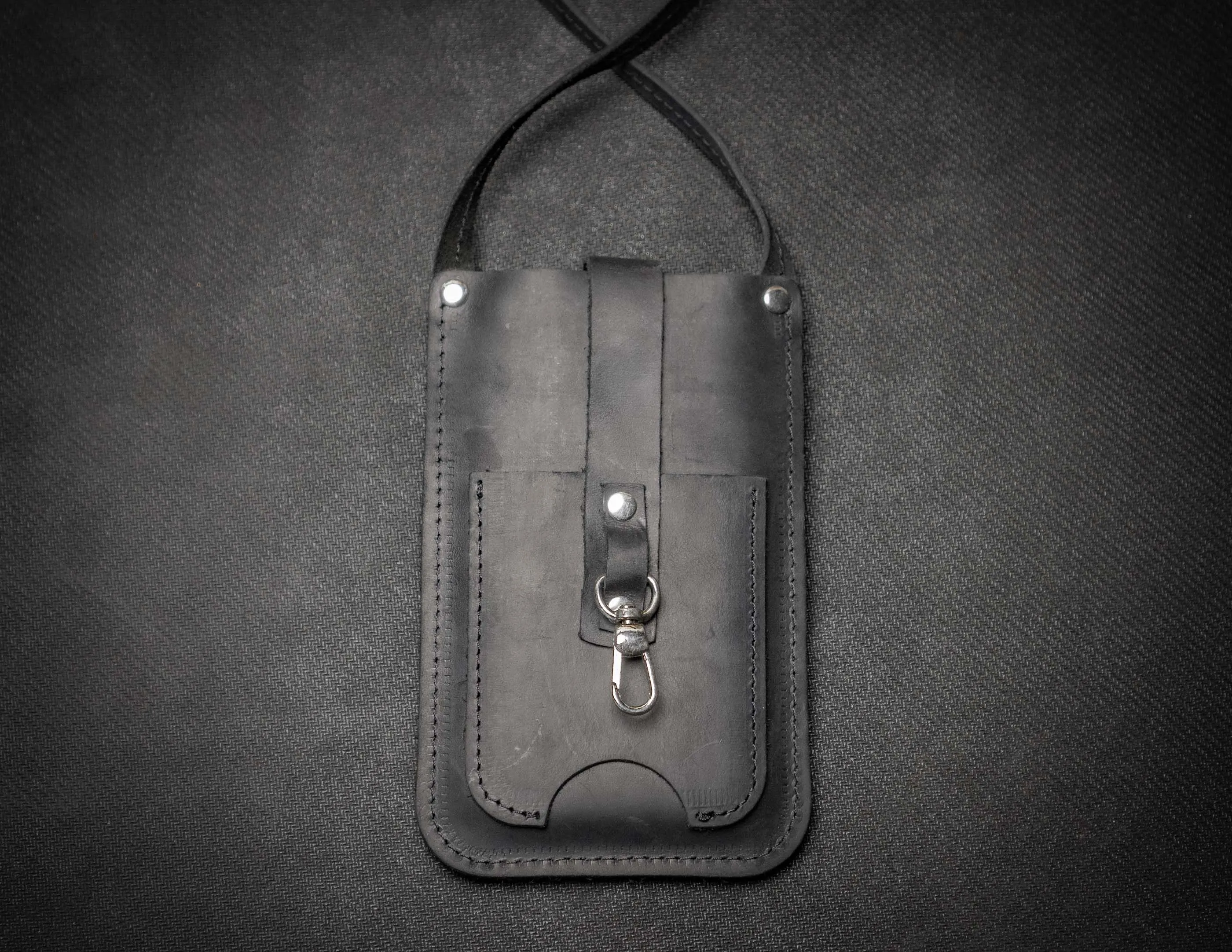 Mini crossbody phone bags | Minimalist style