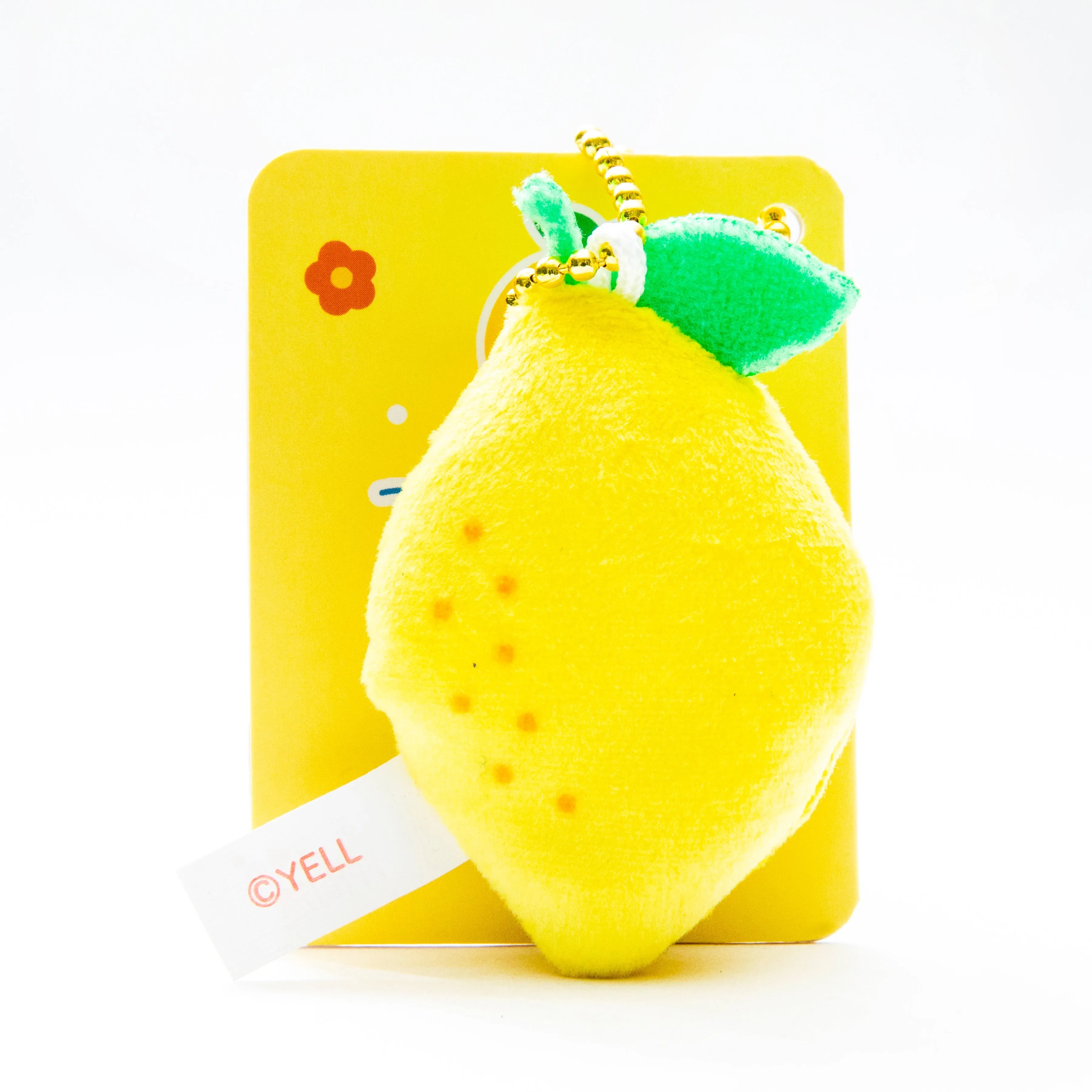 Sure! Here’s an optimized title for your e-commerce product:

Adorable Mini Lemon Plushie Keychain - Cute & Soft Travel Accessory