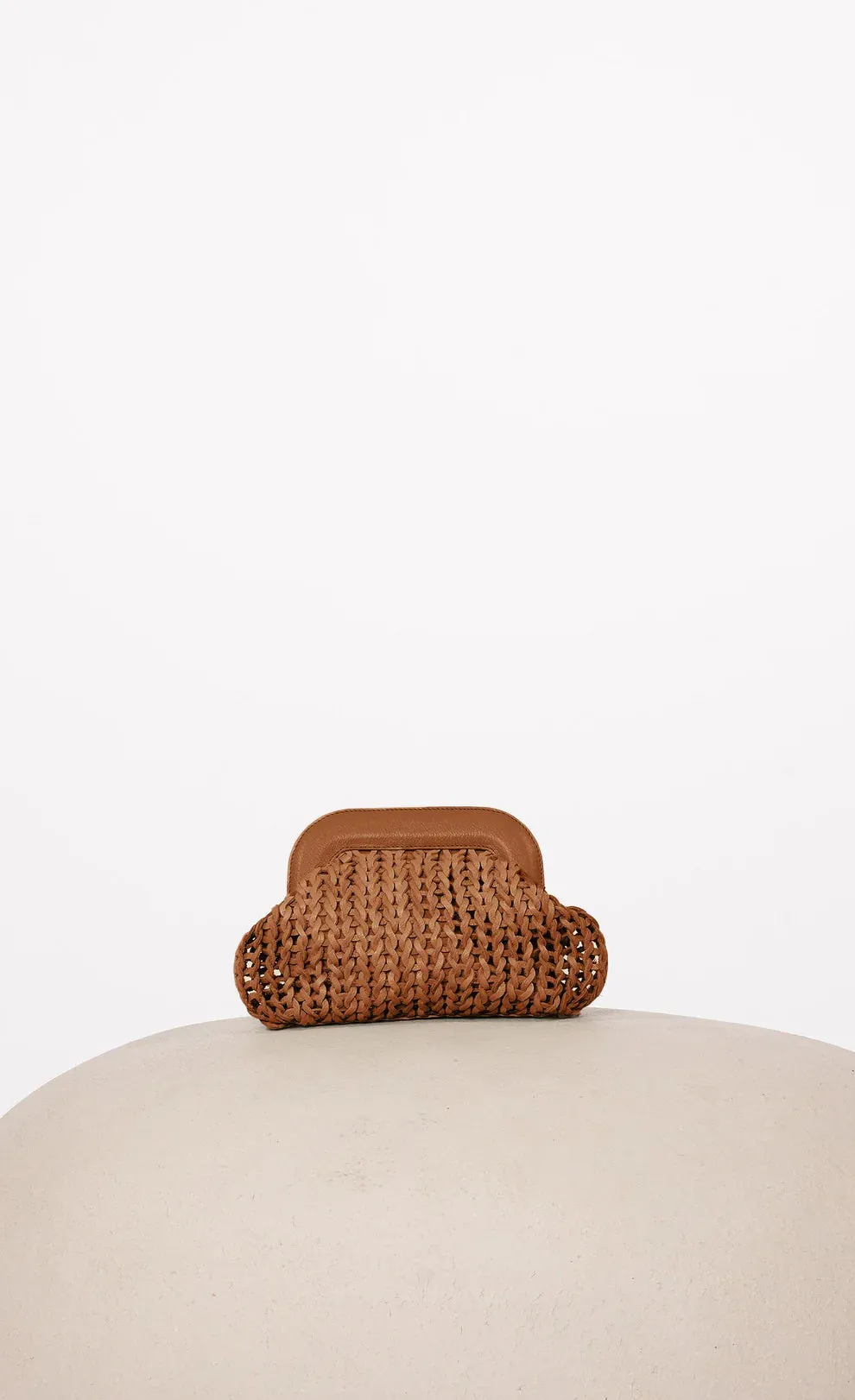 Nonchalant - Helena Clutch - Honey