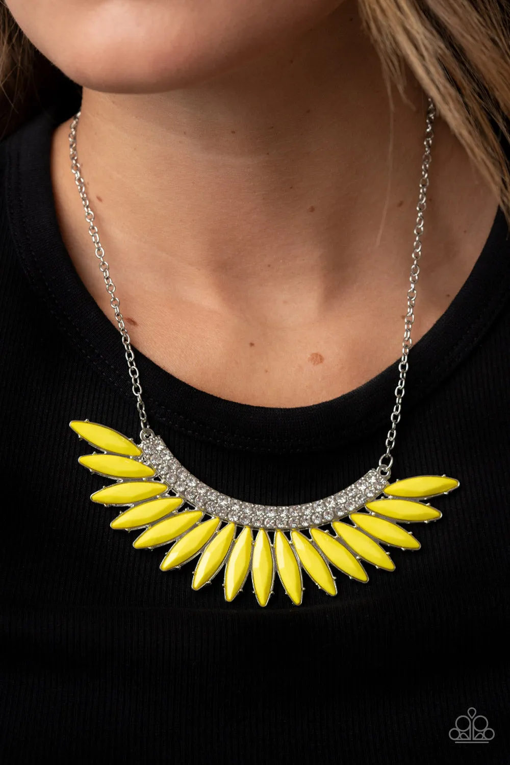 Paparazzi Flauntable Flamboyance - Yellow Necklace