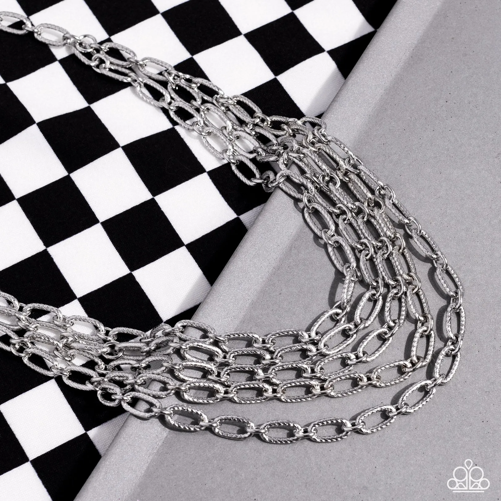 Paparazzi House of CHAIN - Silver Necklace