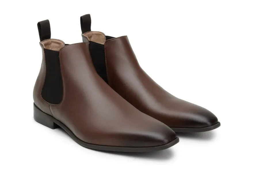 'Sterling' wide-fit (EEE) men's vegan Chelsea by Zette Shoes - cognac