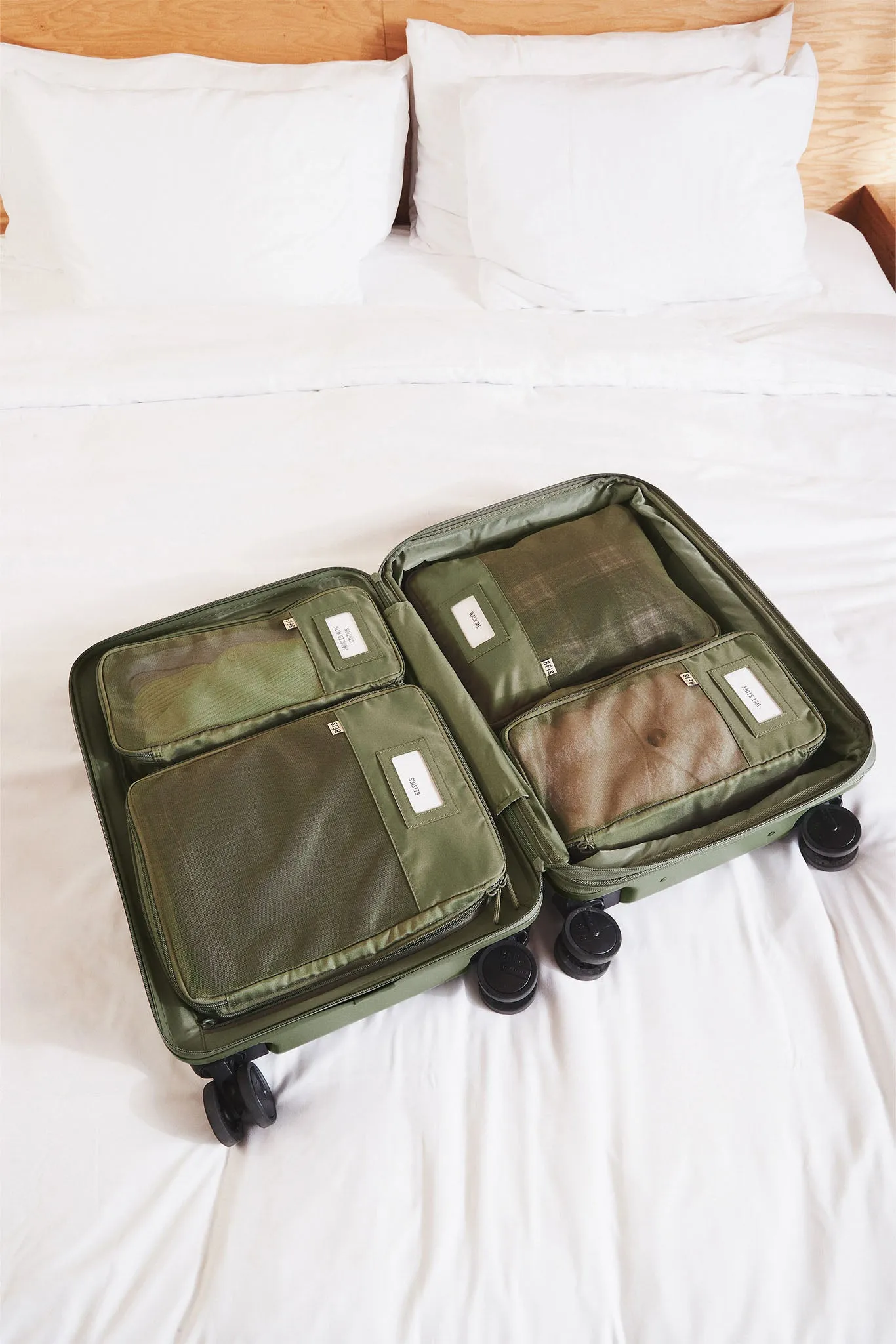 The Compression Packing Cubes 4 pc in Olive